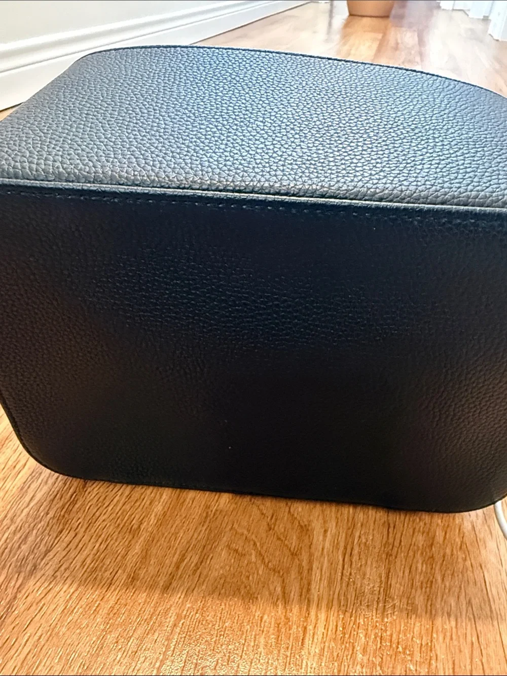 Black Double-Zip Travel Jewelry Case makeup Bag as seen
